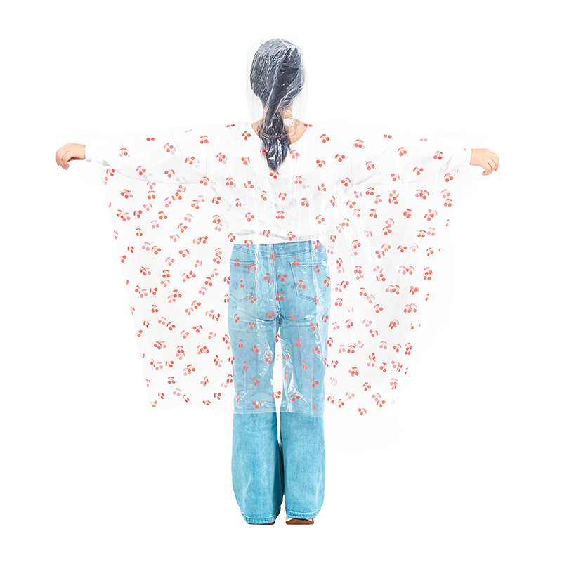 Poncho de lluvia desechable